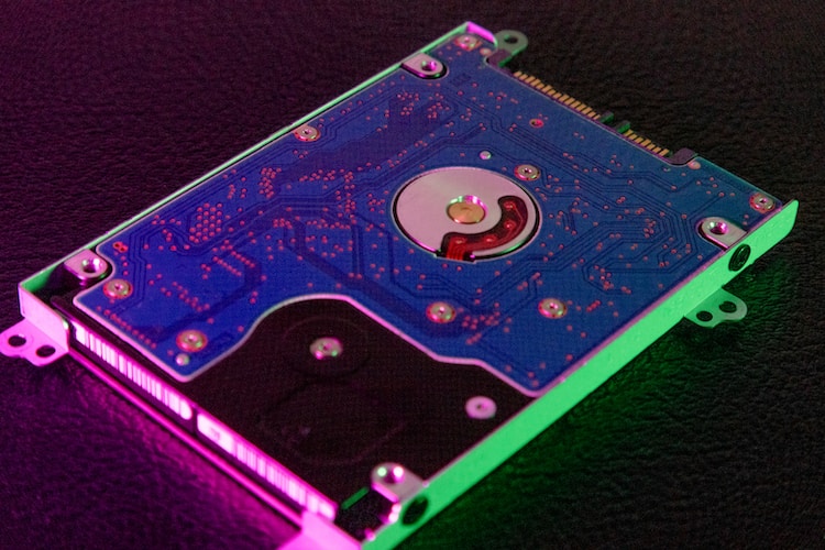 PCB 布局不當引發(fā)的干擾，AH8650 電路的自激振蕩解決方案,第2張